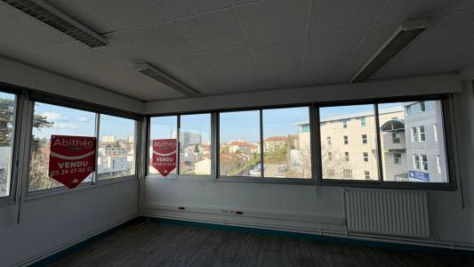 Acheter Bureau 146 m2 Besancon