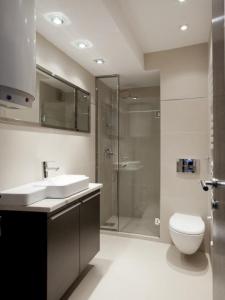 For sale Issy-les-moulineaux 2 rooms 43 m2 Hauts de Seine (92130) photo 3