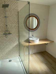 For rent Cleguerec 5 rooms 96 m2 Morbihan (56480) photo 3