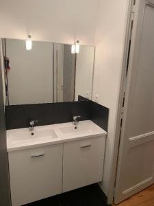 Louer Appartement 42 m2 Bordeaux