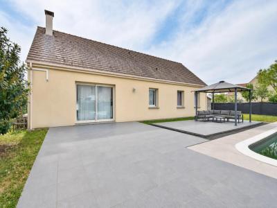 For sale Chateaudun 6 rooms 118 m2 Eure et loir (28200) photo 0