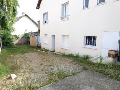 For rent Puiseux-en-france 2 rooms 28 m2 Val d'Oise (95380) photo 0