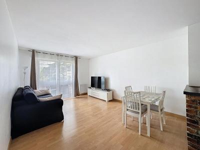 For sale Igny 2 rooms 47 m2 Essonne (91430) photo 3