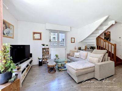 For sale Vannes 4 rooms 77 m2 Morbihan (56000) photo 2