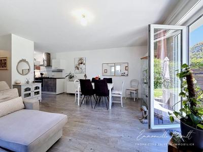 For sale Vannes 4 rooms 77 m2 Morbihan (56000) photo 3