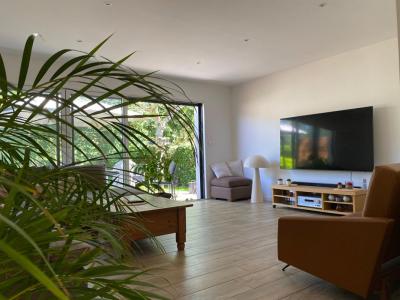For sale Plescop 7 rooms 155 m2 Morbihan (56890) photo 4