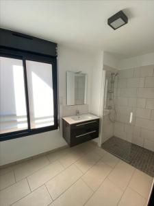 Louer Appartement On-saint-leu 566 euros