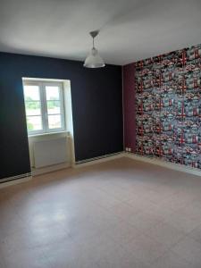 Louer Appartement 60 m2 Essertines-en-donzy