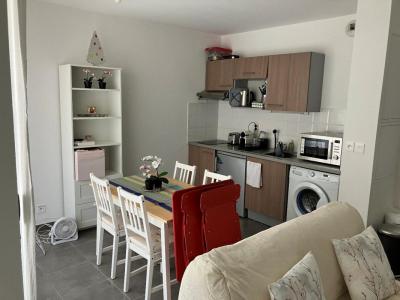 For rent Bordeaux 2 rooms 42 m2 Gironde (33300) photo 4