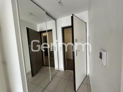 Louer Appartement Biviers 933 euros
