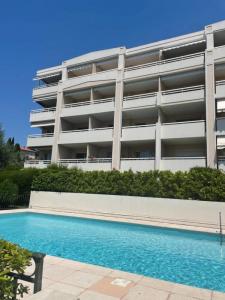 For sale Cannet 4 rooms 94 m2 Alpes Maritimes (06110) photo 0