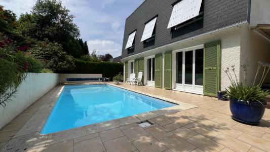 For sale Plaisir 8 rooms 181 m2 Yvelines (78370) photo 0