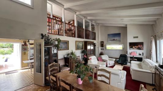 For sale Plaisir 8 rooms 181 m2 Yvelines (78370) photo 2