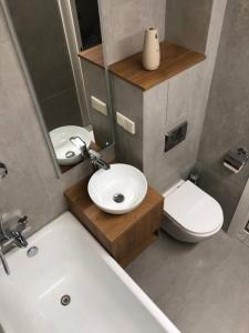 For rent Paris-11eme-arrondissement 2 rooms 31 m2 Paris (75011) photo 1