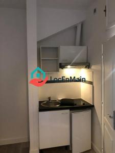 For rent Paris-12eme-arrondissement 1 room 18 m2 Paris (75012) photo 1
