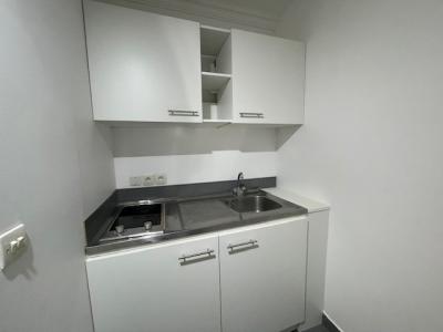 For sale Bordeaux 1 room 22 m2 Gironde (33000) photo 2