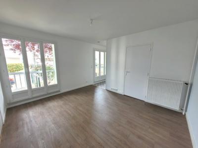For rent Clermont-ferrand 1 room 26 m2 Puy de dome (63000) photo 3