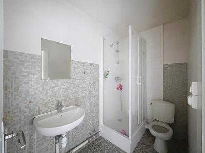 For rent Clermont-ferrand 2 rooms 49 m2 Puy de dome (63000) photo 4