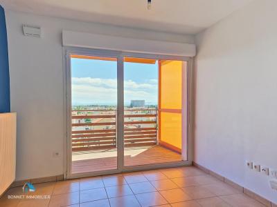 For rent Clermont-ferrand 2 rooms 35 m2 Puy de dome (63100) photo 2