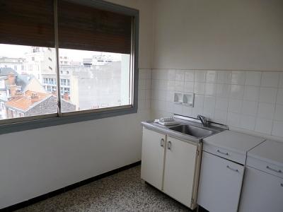 For rent Clermont-ferrand 1 room 30 m2 Puy de dome (63000) photo 3