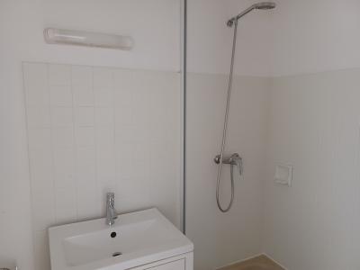 For rent Clermont-ferrand 1 room 32 m2 Puy de dome (63000) photo 2