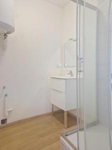 For rent Clermont-ferrand 2 rooms 43 m2 Puy de dome (63000) photo 3