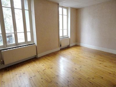 For rent Clermont-ferrand 3 rooms 67 m2 Puy de dome (63000) photo 2