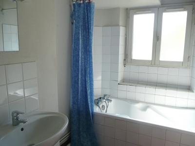 For rent Clermont-ferrand 3 rooms 69 m2 Puy de dome (63000) photo 2
