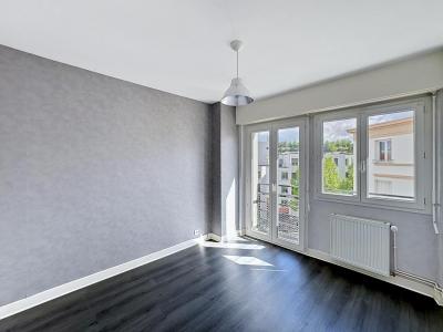 For rent Clermont-ferrand 2 rooms 31 m2 Puy de dome (63000) photo 2