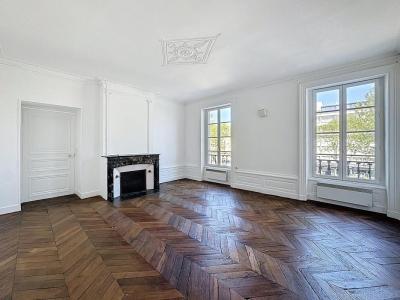 For rent Clermont-ferrand 5 rooms 133 m2 Puy de dome (63000) photo 2
