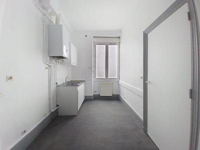For rent Clermont-ferrand 2 rooms 36 m2 Puy de dome (63000) photo 4