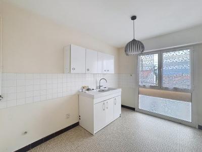 For rent Clermont-ferrand 2 rooms 45 m2 Puy de dome (63000) photo 4