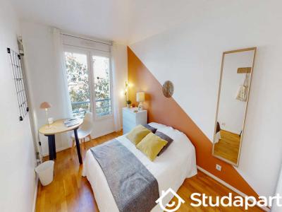 For rent Courbevoie 1 room 12 m2 Hauts de Seine (92400) photo 2