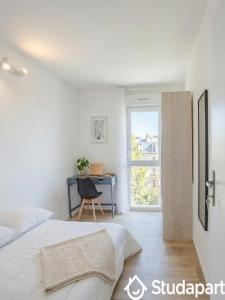 For rent Guyancourt 1 room 10 m2 Yvelines (78280) photo 2