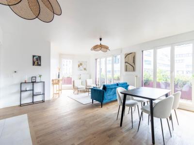 For sale Puteaux 3 rooms 70 m2 Hauts de Seine (92800) photo 1