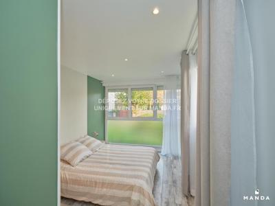 For rent Courbevoie 2 rooms 45 m2 Hauts de Seine (92400) photo 4