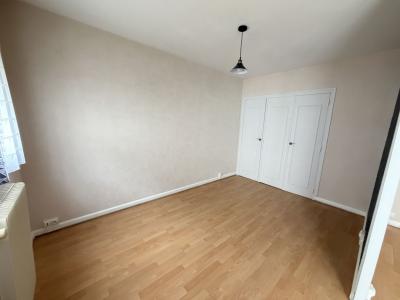For sale CENTRE VILLE 3 rooms 69 m2 Saone et loire (71100) photo 2