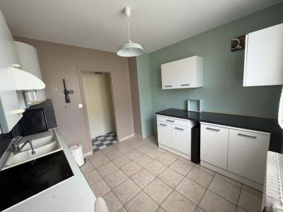For sale CENTRE VILLE 3 rooms 69 m2 Saone et loire (71100) photo 3