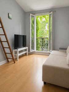 For rent 15EM 2 rooms 36 m2 Paris (75015) photo 0