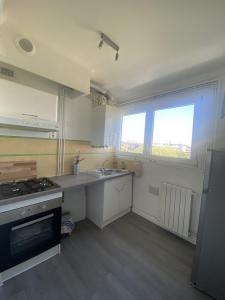 For rent PONT TRINQUAT 3 rooms 68 m2 Herault (34000) photo 3