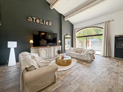 For sale Robion 6 rooms 194 m2 Vaucluse (84440) photo 0