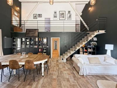 For sale Robion 6 rooms 194 m2 Vaucluse (84440) photo 1