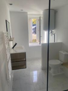 For sale Ploermel 3 rooms 105 m2 Morbihan (56800) photo 4