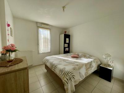 For sale Toulon 2 rooms 42 m2 Var (83100) photo 4