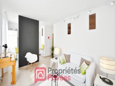 For sale Arles 1 room 35 m2 Bouches du Rhone (13200) photo 0