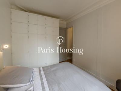 For rent Paris-7eme-arrondissement 3 rooms 55 m2 Paris (75007) photo 4