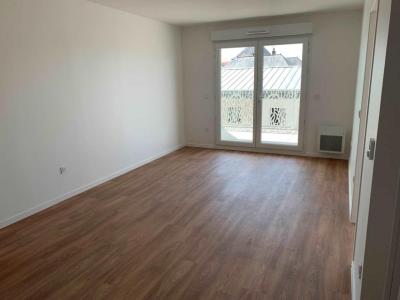 For rent Cholet 2 rooms 58 m2 Maine et loire (49300) photo 4