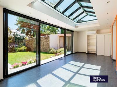 For sale Nantes 5 rooms 145 m2 Loire atlantique (44100) photo 0