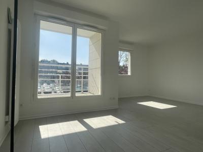For rent Rouen 1 room 26 m2 Seine maritime (76000) photo 2