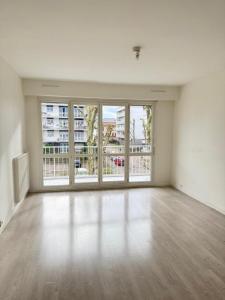 For sale Noisy-le-grand 3 rooms 64 m2 Seine saint denis (93160) photo 0
